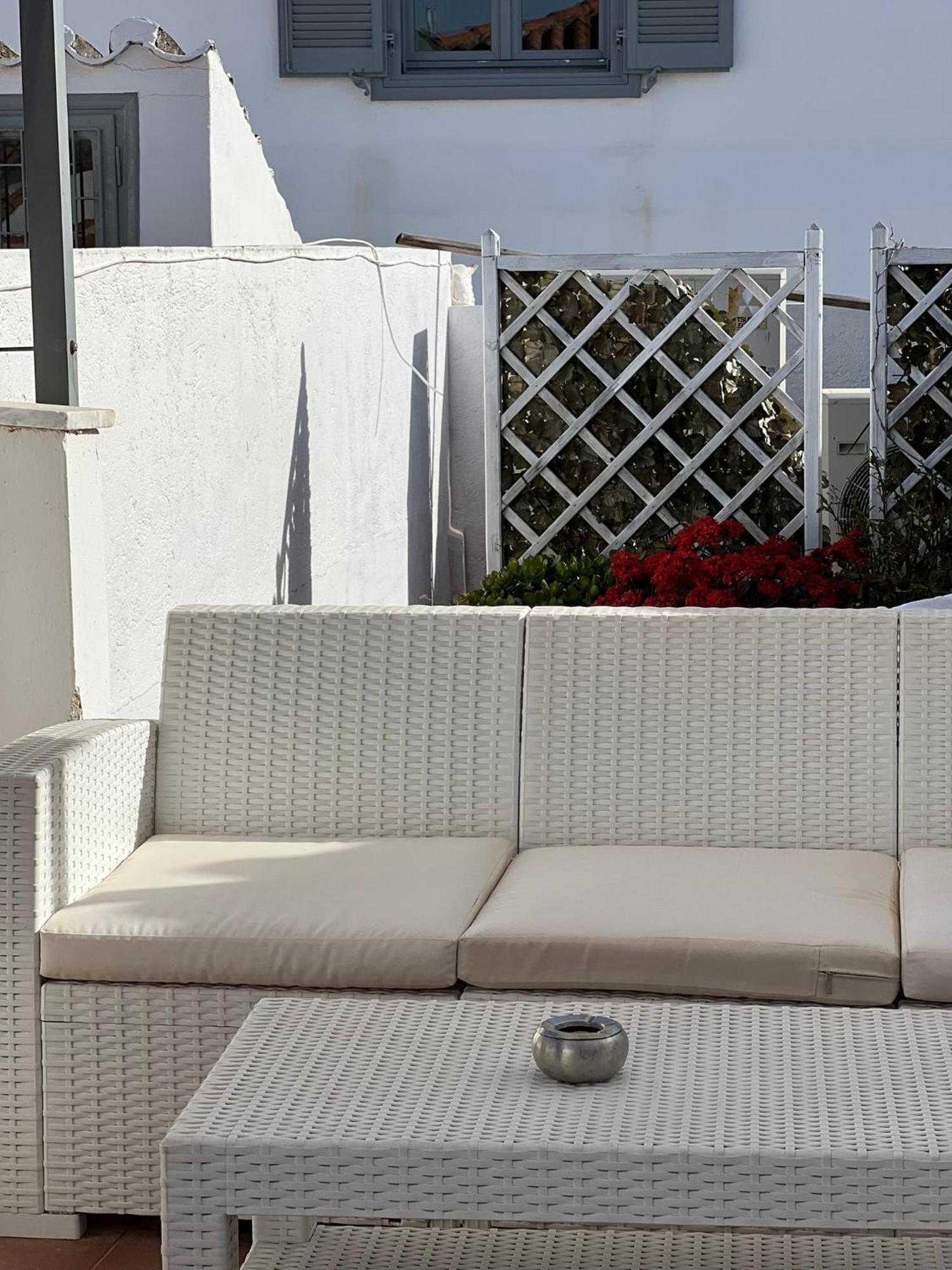 In Hydra Apartment Bagian luar foto
